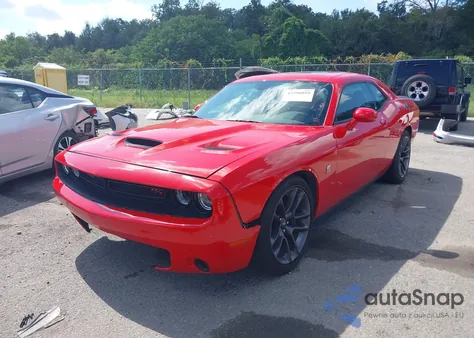2023 Dodge Challenger R/T Scat Pack z USA, uszkodzony, nr VIN 2C3CDZFJ3PH695185